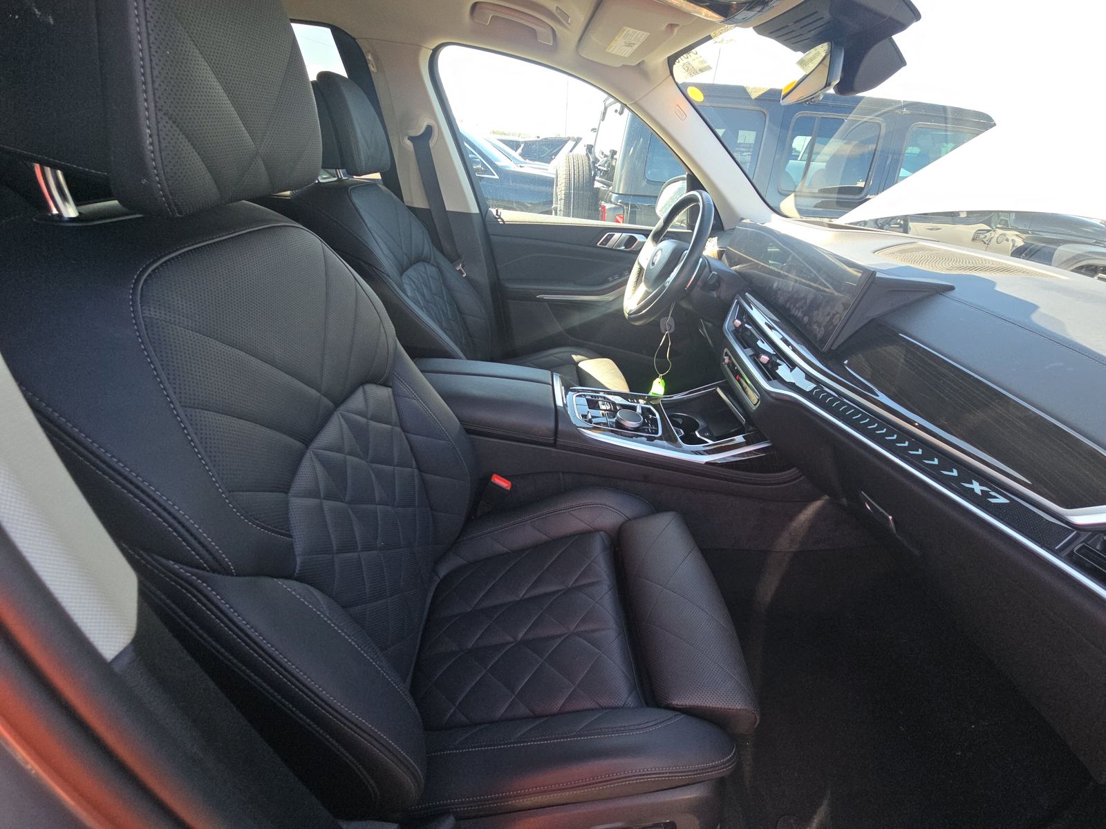 2024 BMW X7 xDrive40i AWD