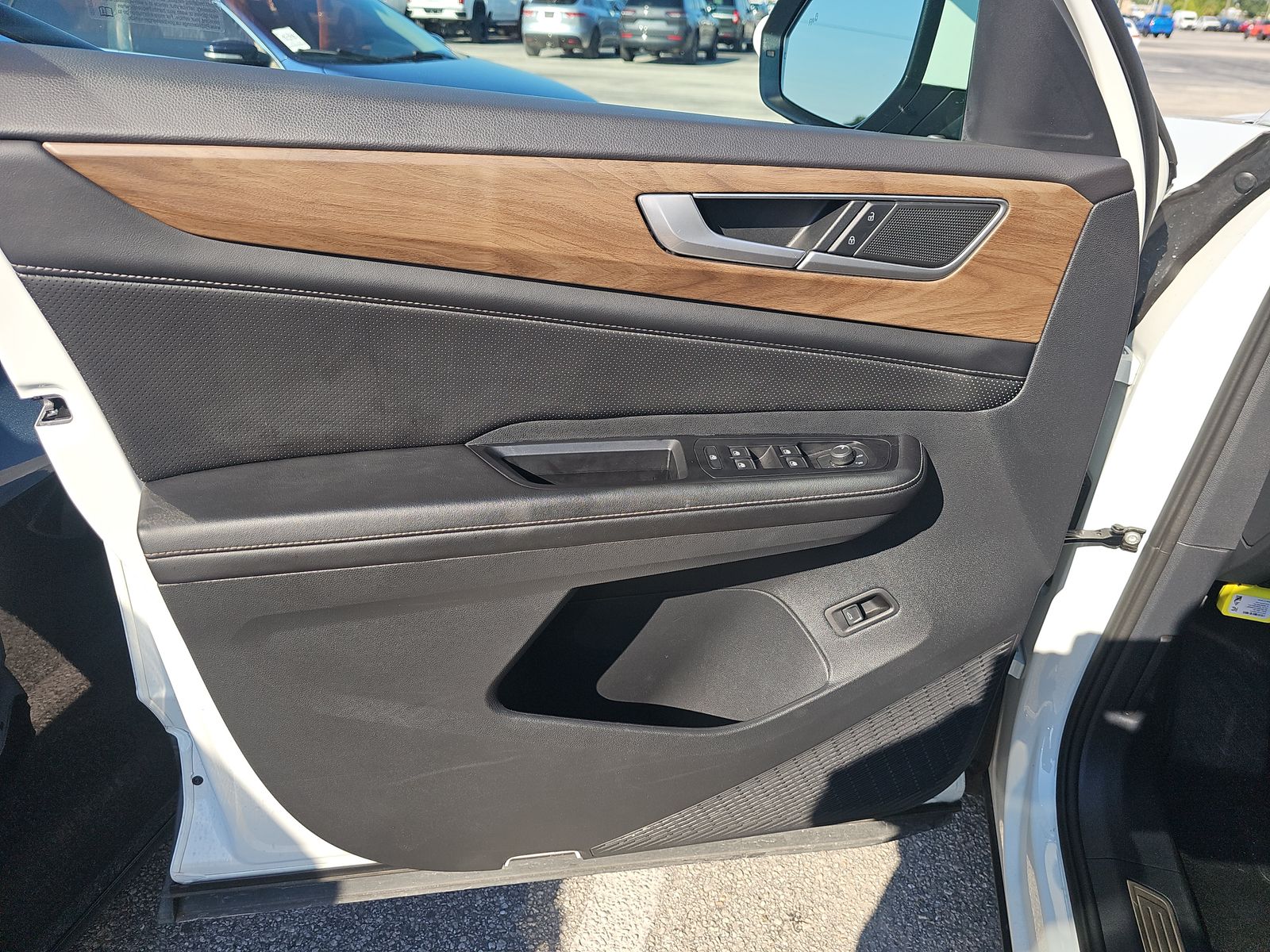 2024 Volkswagen Atlas 2.0T SE AWD