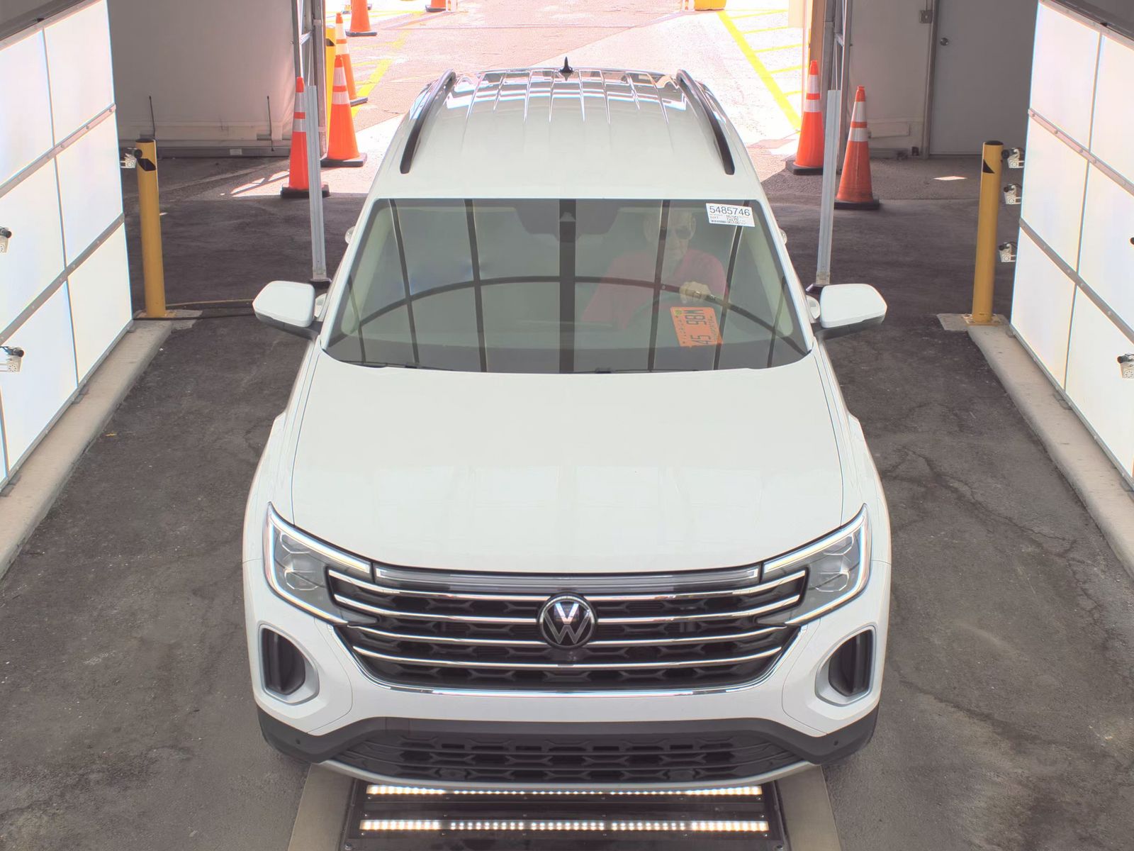 2024 Volkswagen Atlas 2.0T SE AWD