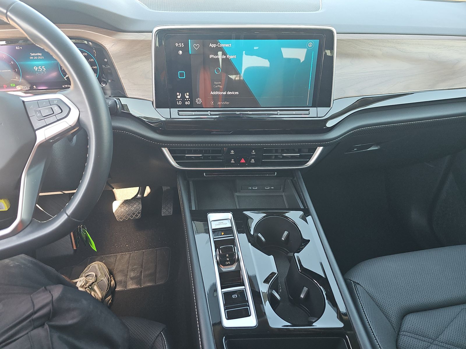 2024 Volkswagen Atlas 2.0T SE AWD