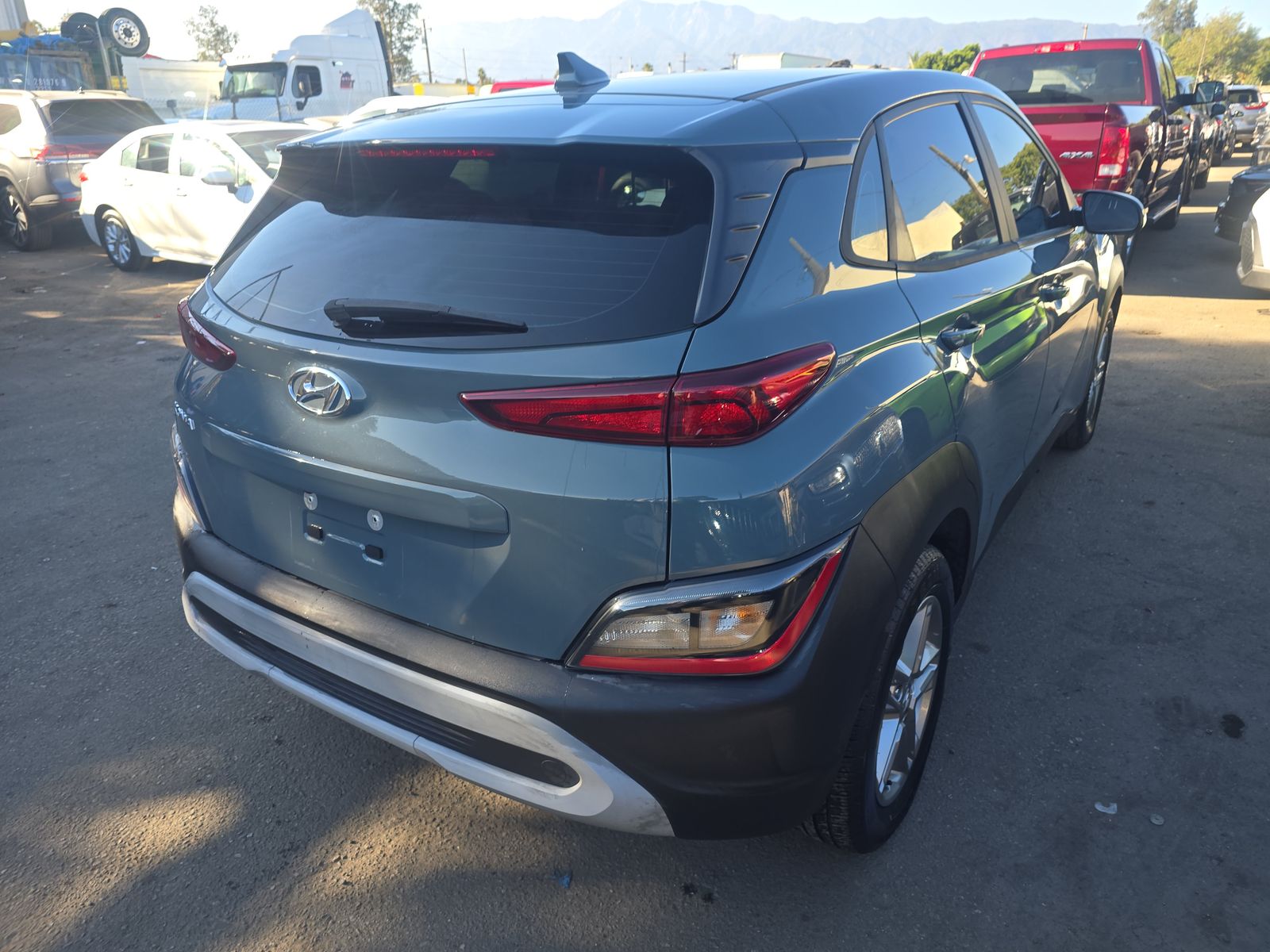 2022 Hyundai Kona SE FWD