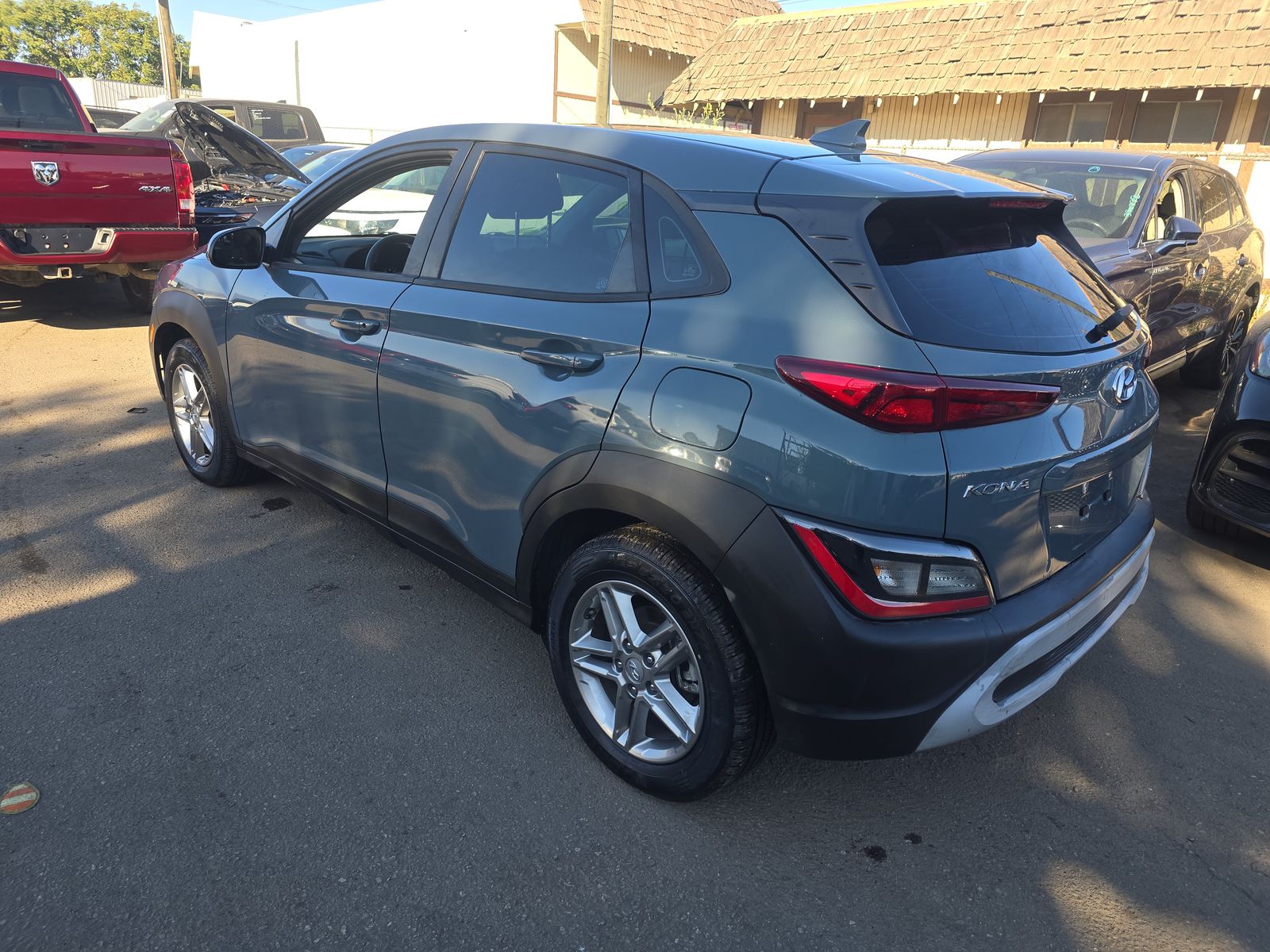 2022 Hyundai Kona SE FWD