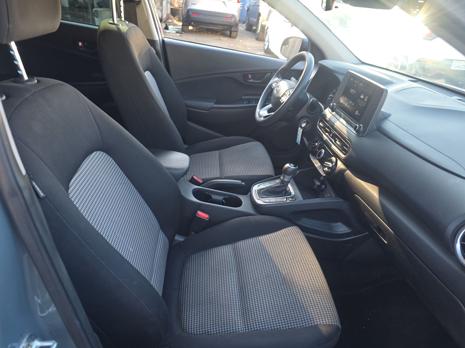 2022 Hyundai Kona SE FWD