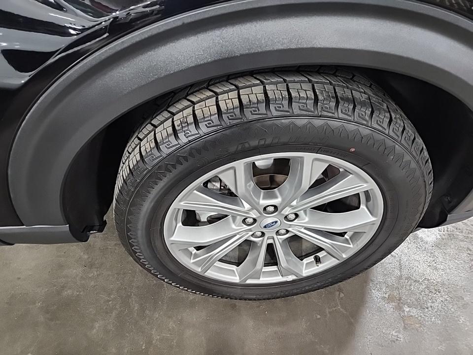 2023 Ford Explorer Limited RWD