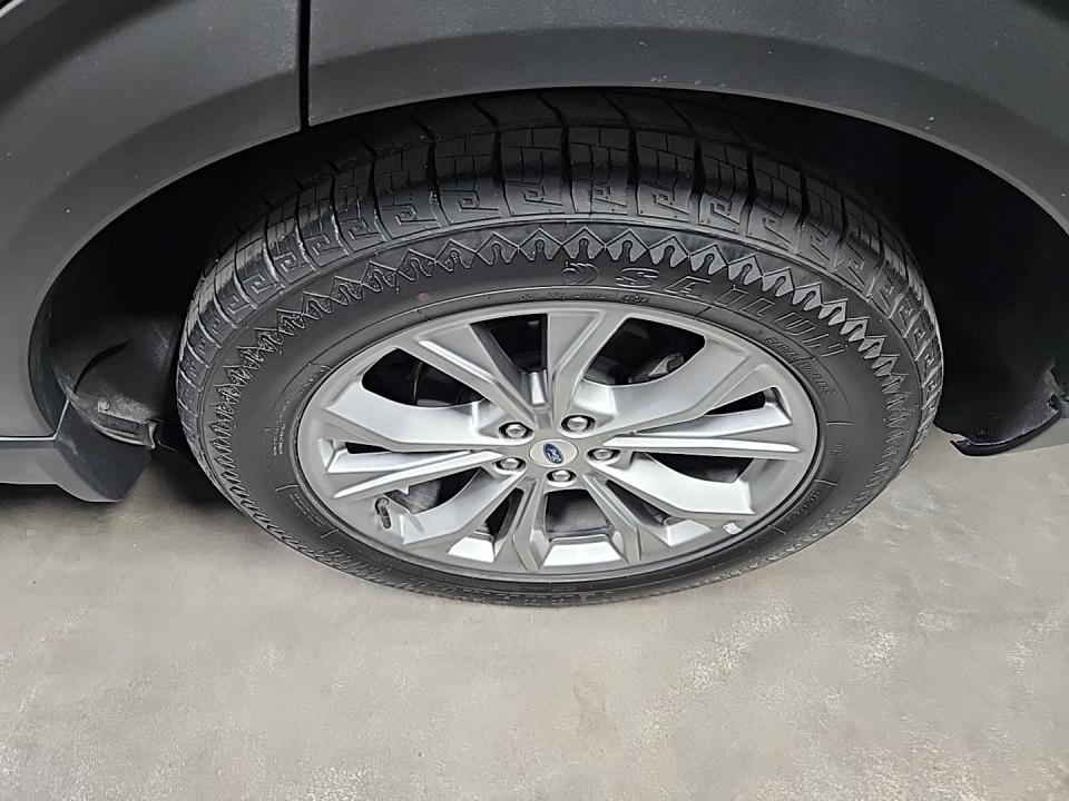 2023 Ford Explorer Limited RWD