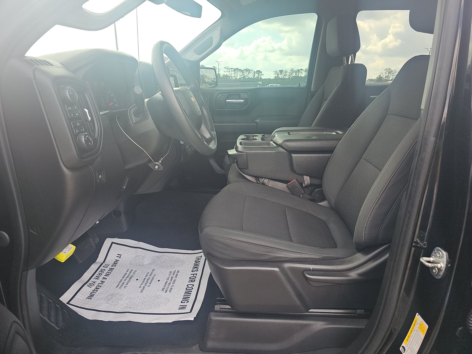 2021 Chevrolet Silverado 1500 Custom AWD