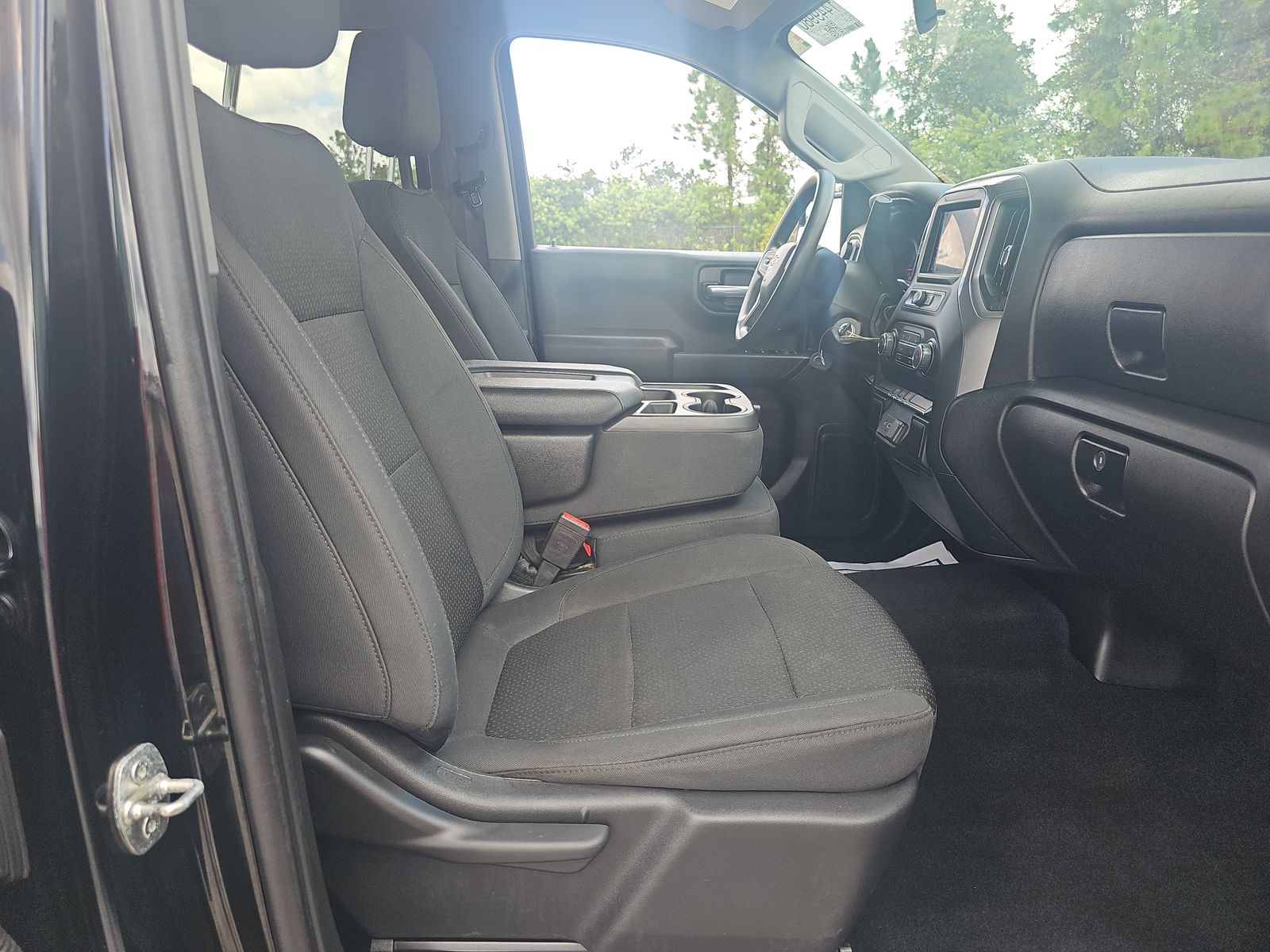 2021 Chevrolet Silverado 1500 Custom AWD