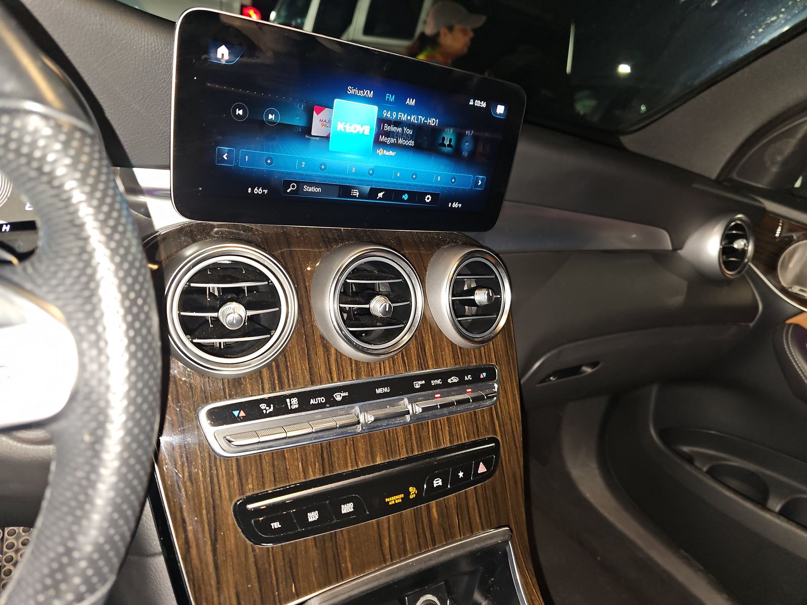 2021 Mercedes-Benz GLC GLC 300 RWD