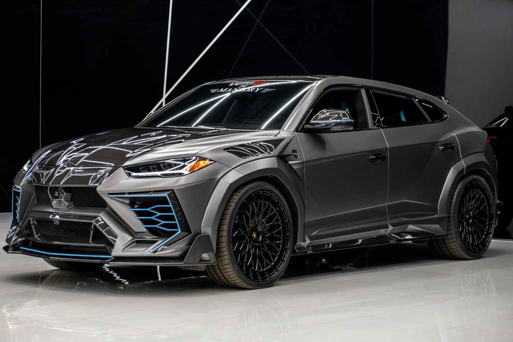 2023 Lamborghini Urus Performante AWD