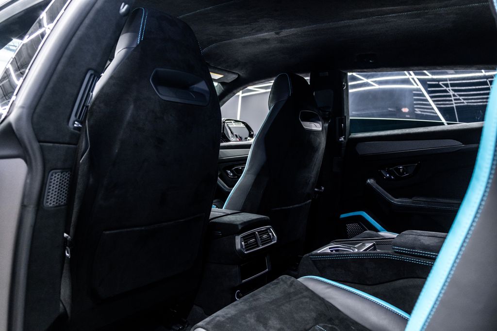 2023 Lamborghini Urus Performante AWD