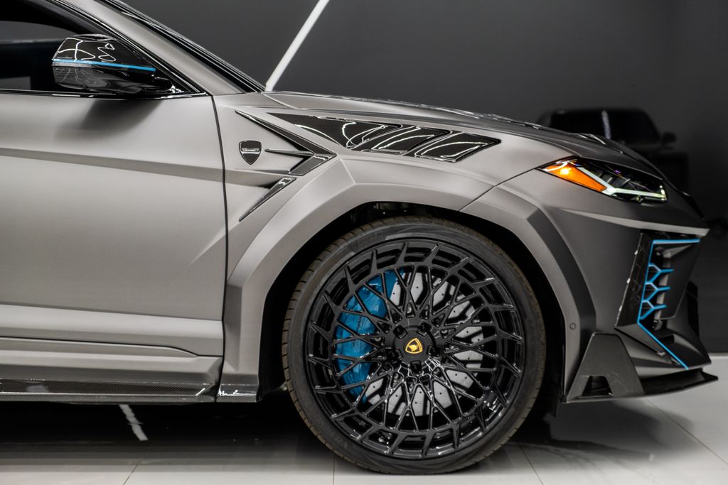 2023 Lamborghini Urus Performante AWD