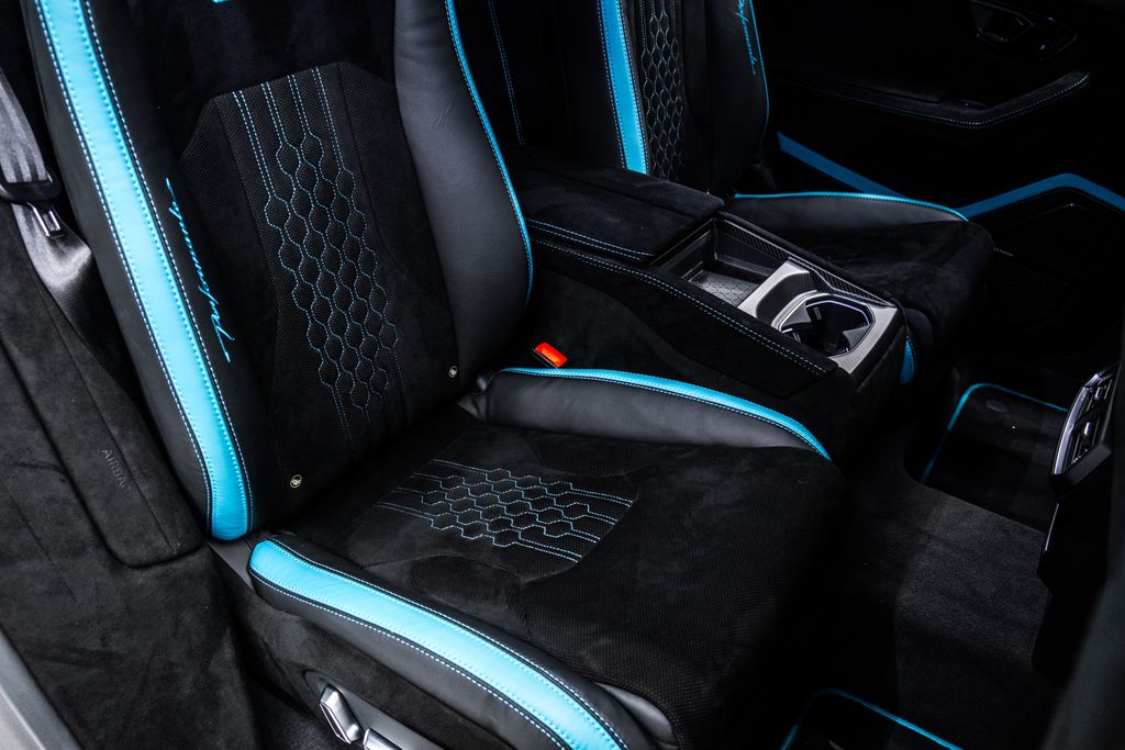 2023 Lamborghini Urus Performante AWD