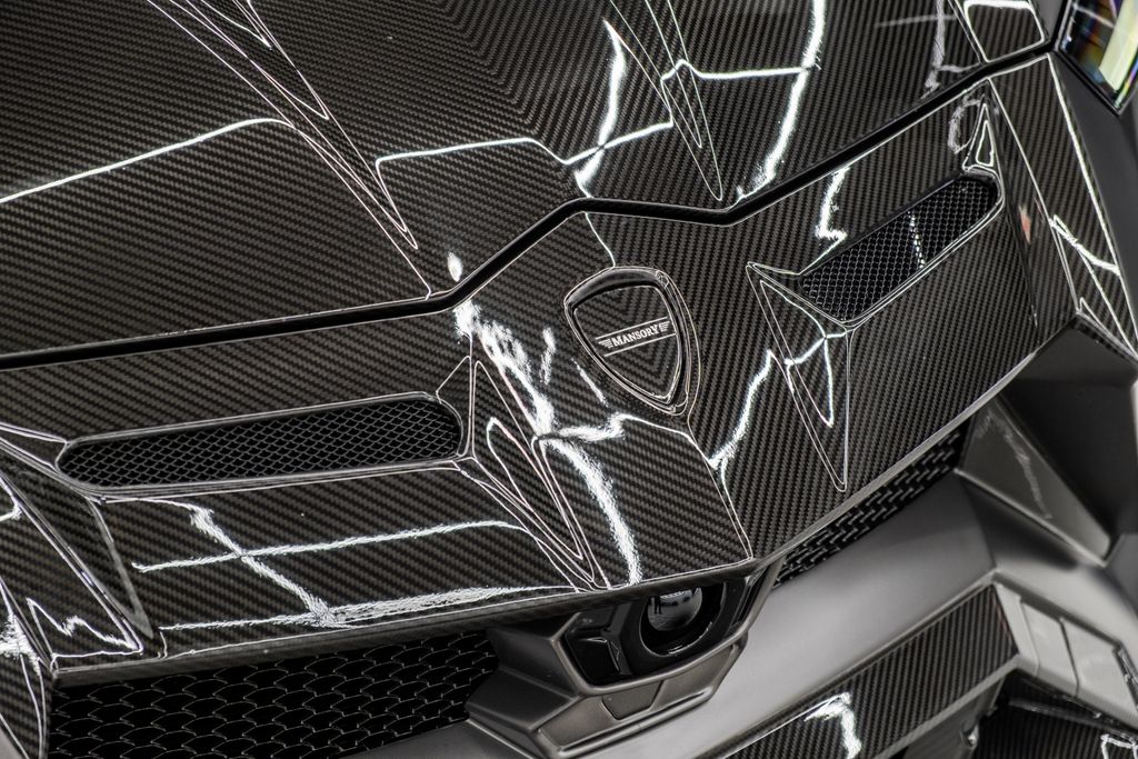 2023 Lamborghini Urus Performante AWD