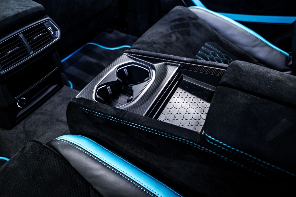 2023 Lamborghini Urus Performante AWD