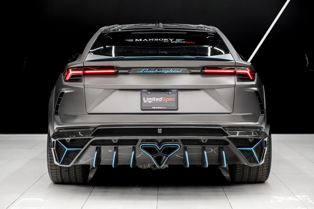 2023 Lamborghini Urus Performante AWD