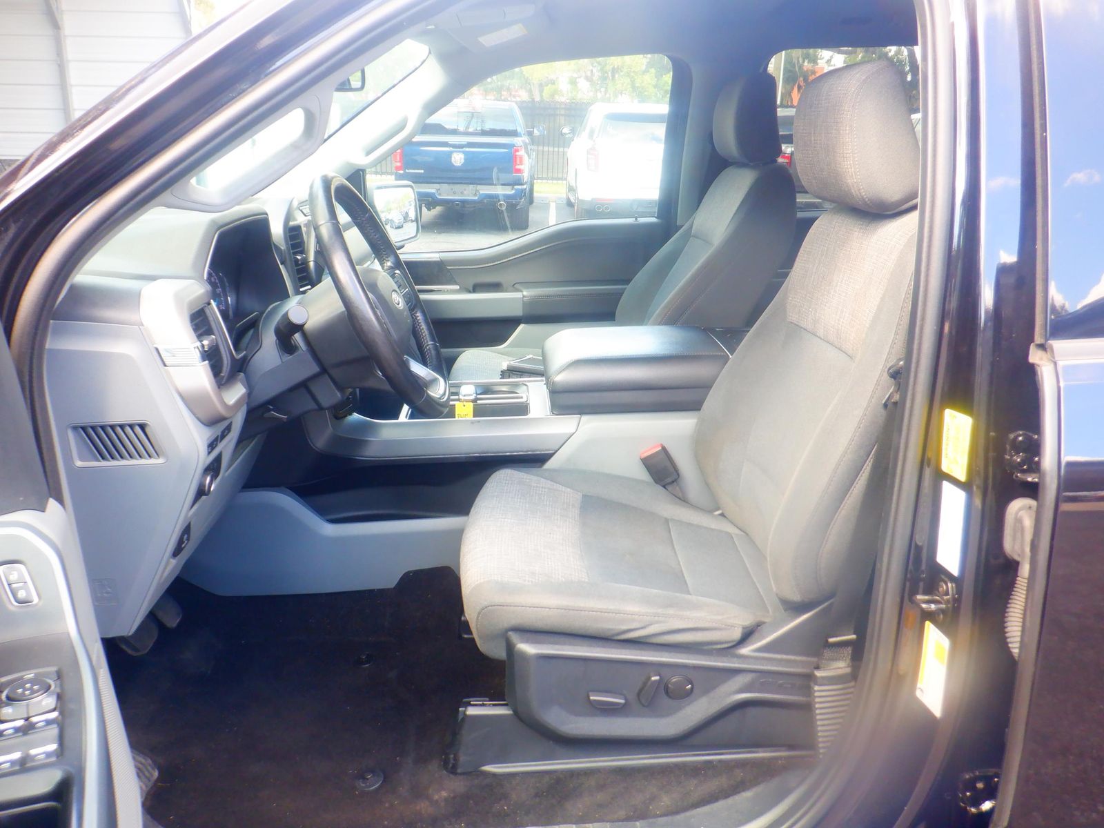 2022 Ford F-150 XLT AWD