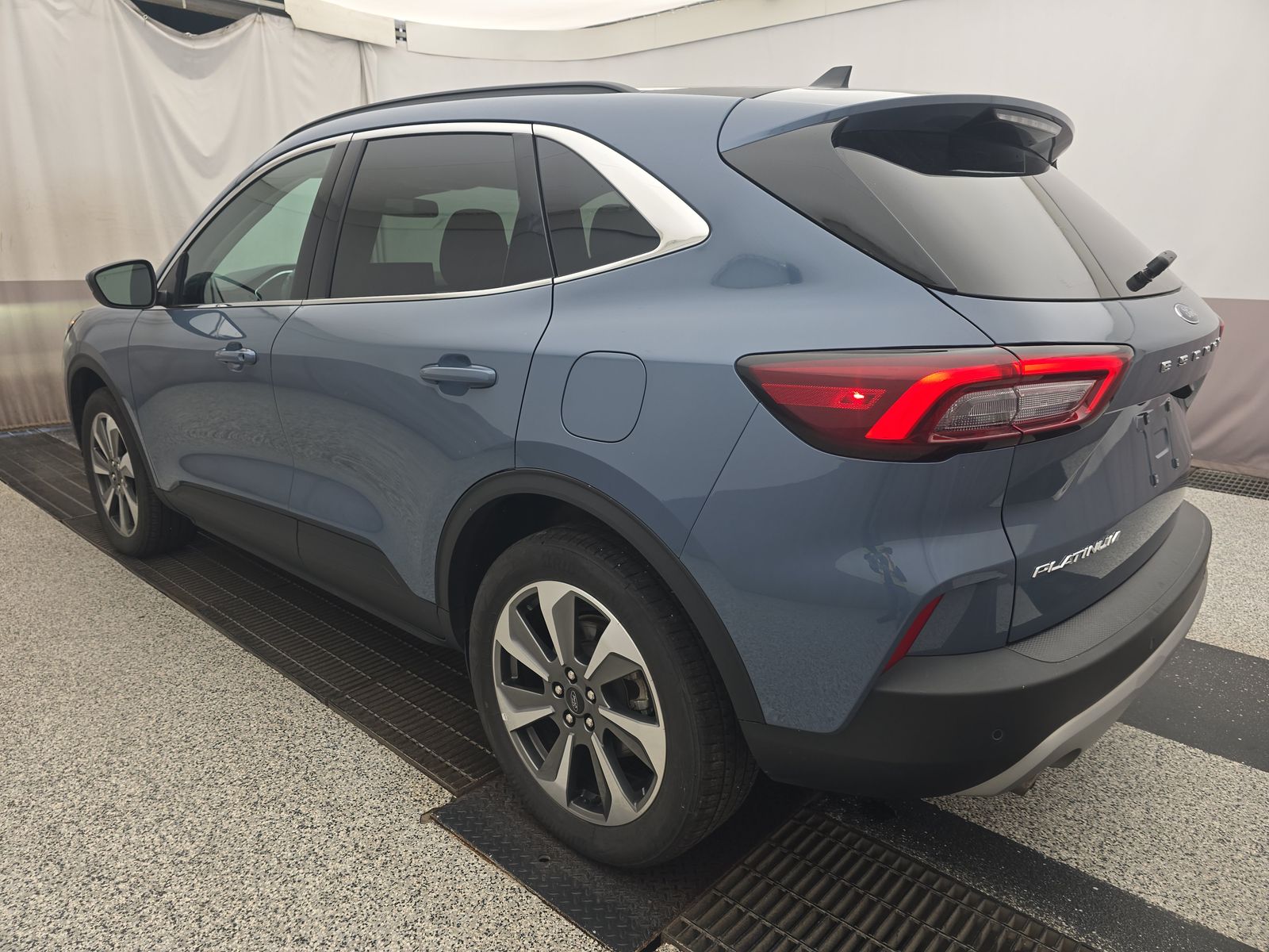 2025 Ford Escape Platinum AWD