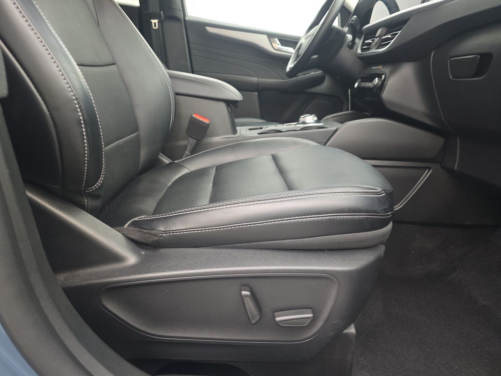 2025 Ford Escape Platinum AWD