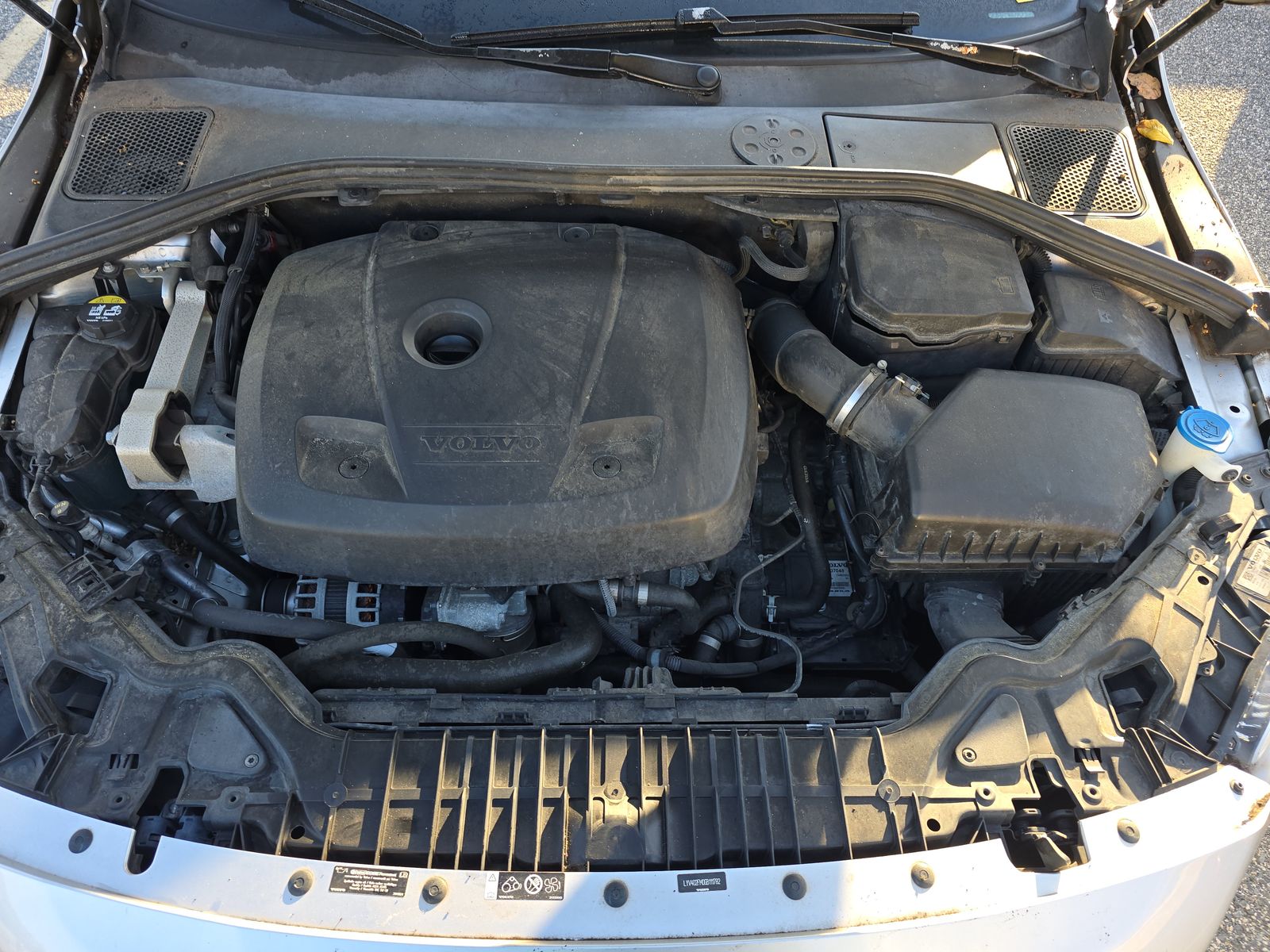 2016 Volvo S60 T5 Inscription Platinum FWD