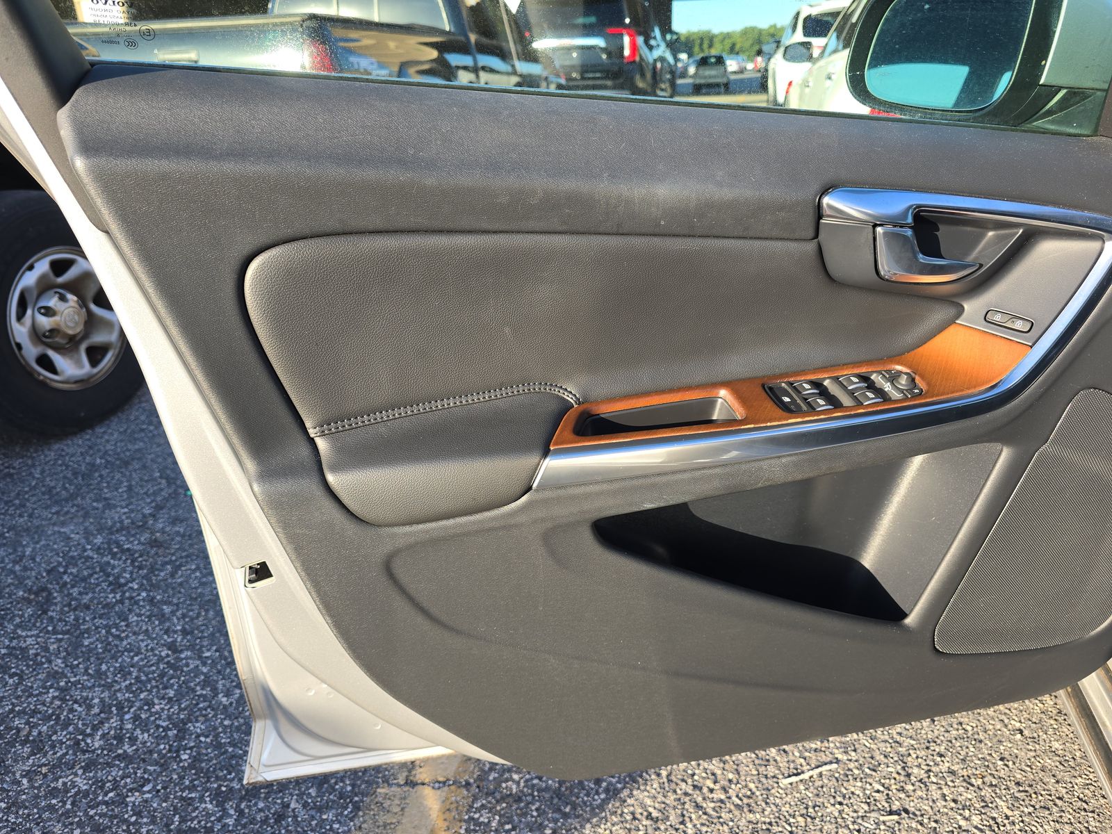 2016 Volvo S60 T5 Inscription Platinum FWD