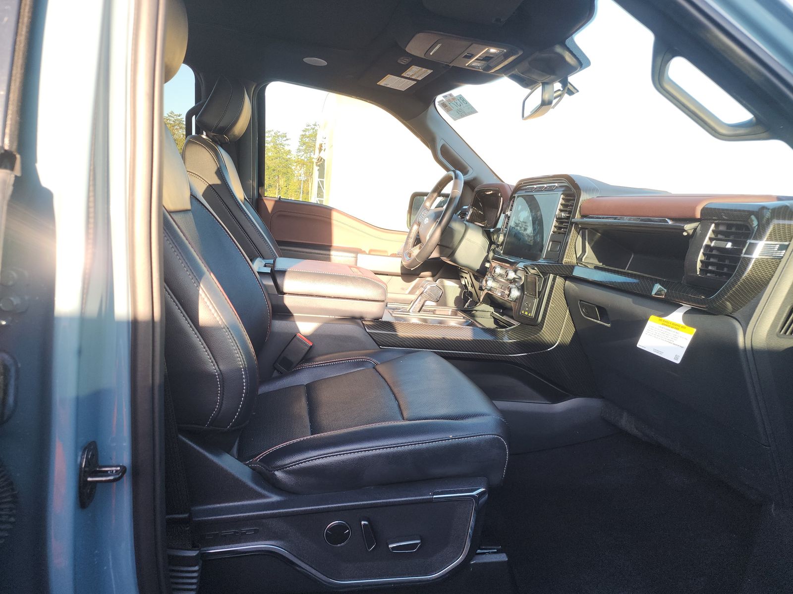 2023 Ford F-150 Lariat AWD