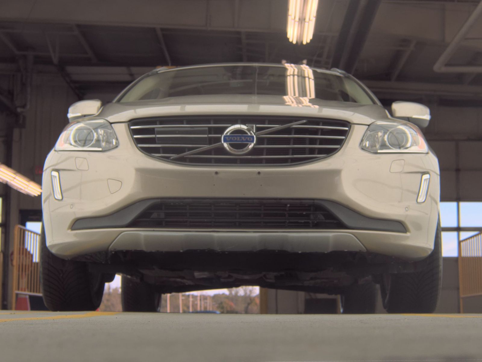 2016 Volvo XC60 T6 Platinum AWD