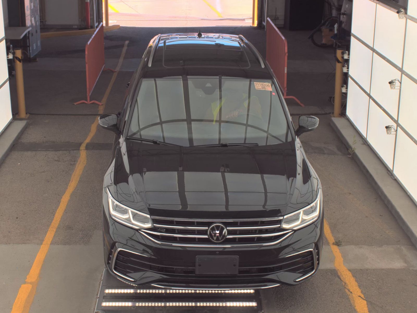 2022 Volkswagen Tiguan 2.0T SEL R-Line AWD