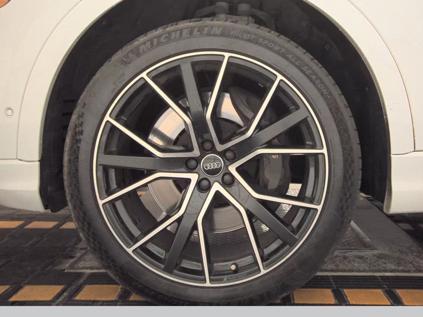 2020 Audi SQ8 Premium Plus AWD