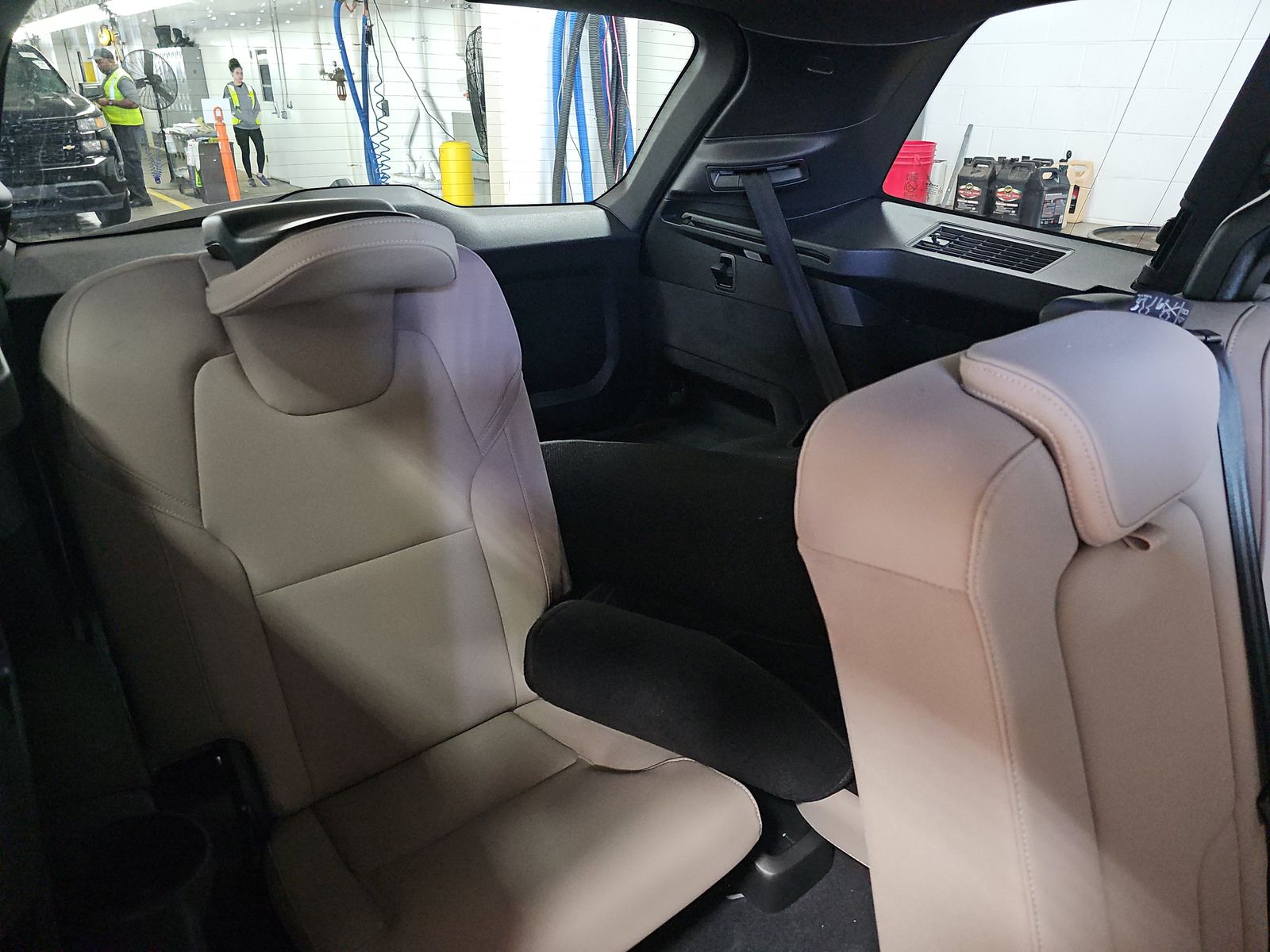 2025 Volvo XC90 B6 Plus AWD