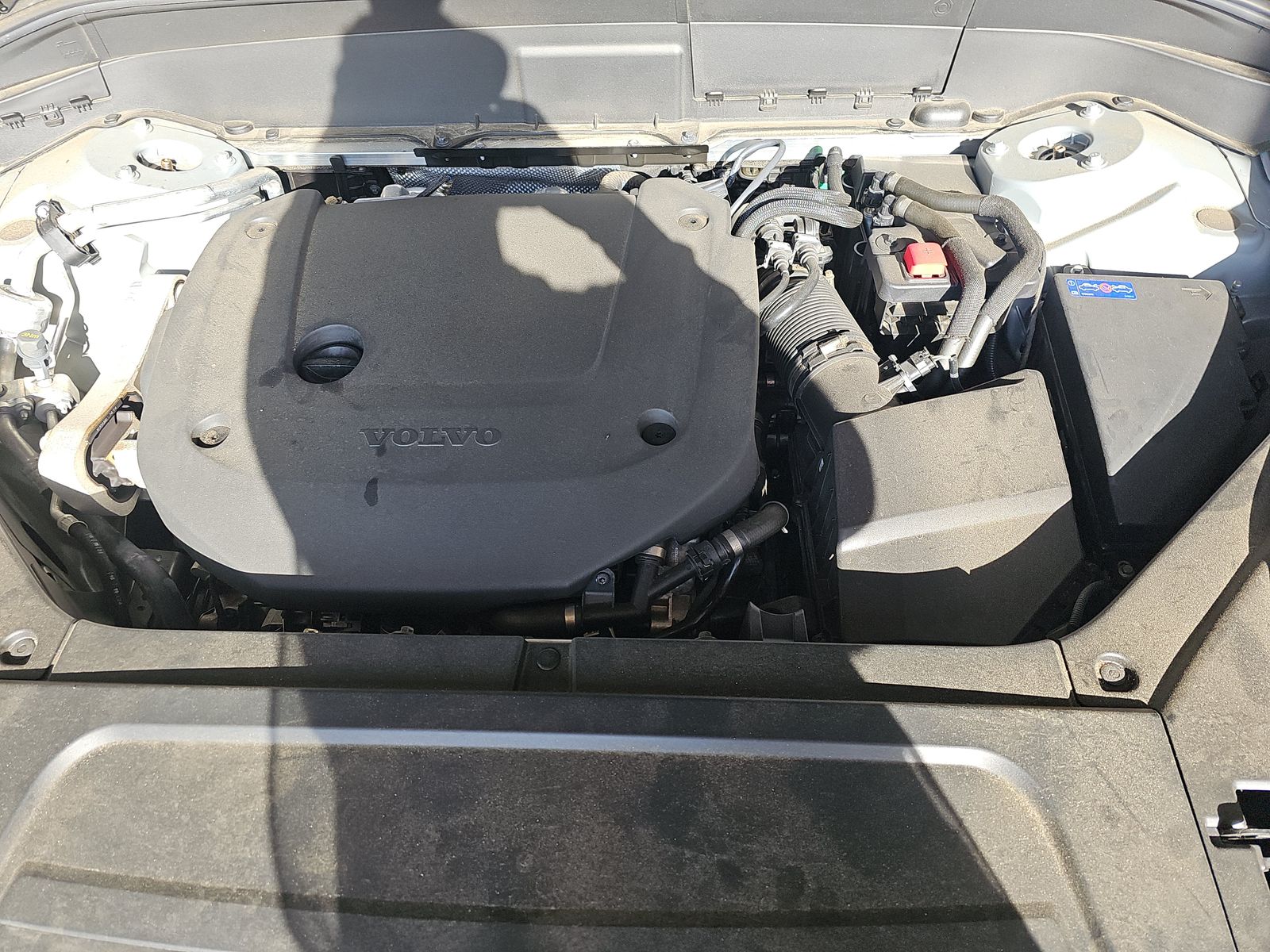 2025 Volvo XC90 B6 Plus AWD