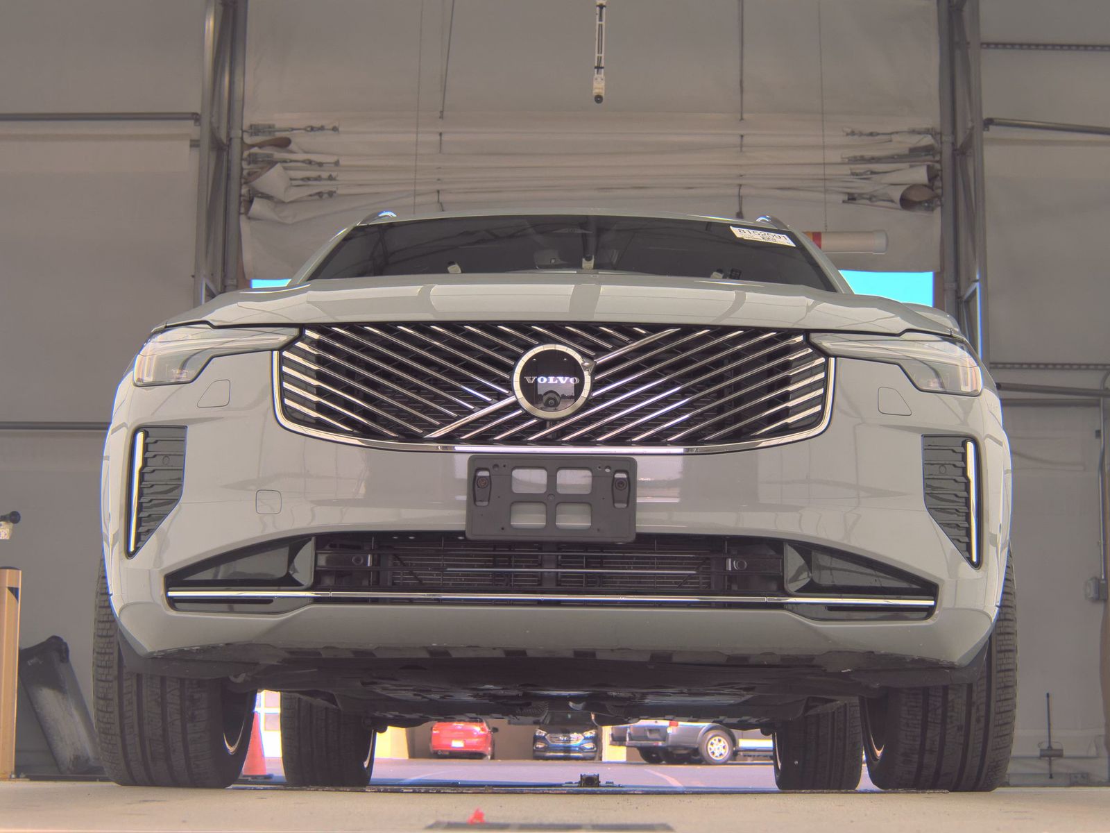 2025 Volvo XC90 B6 Plus AWD