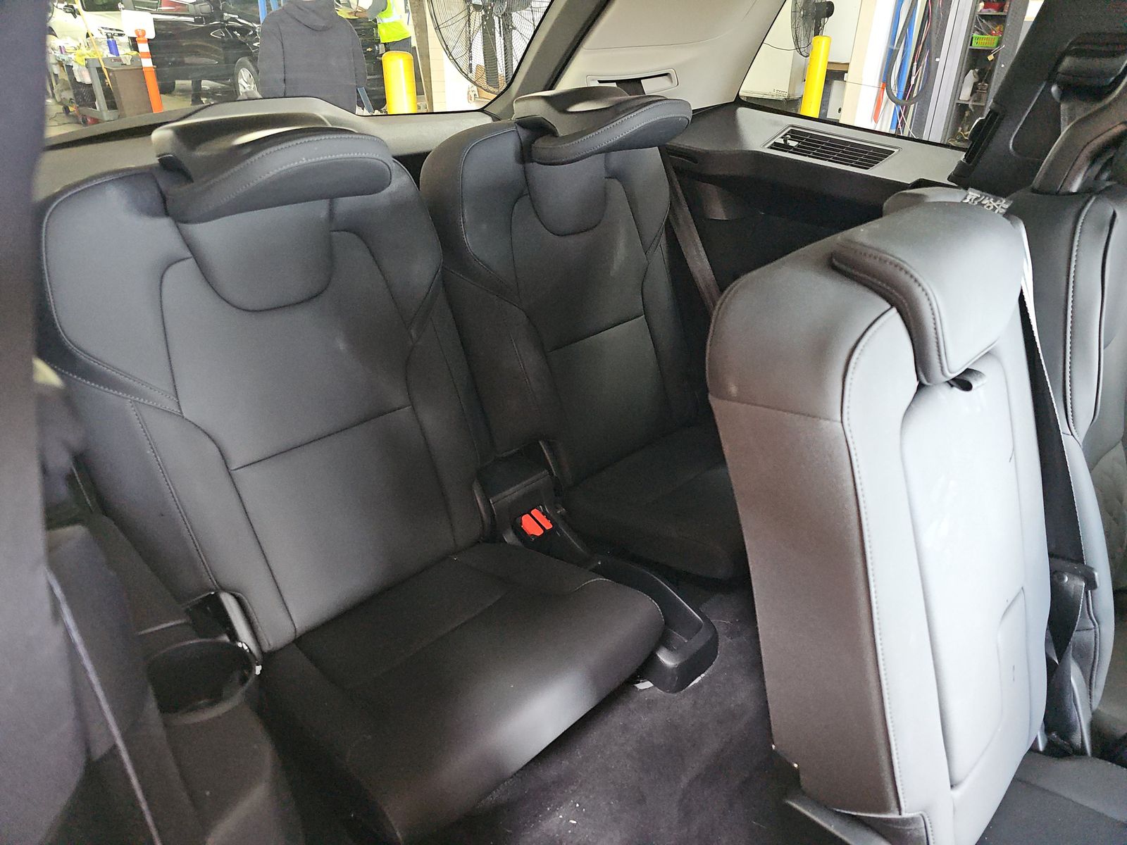 2025 Volvo XC90 B6 Plus AWD