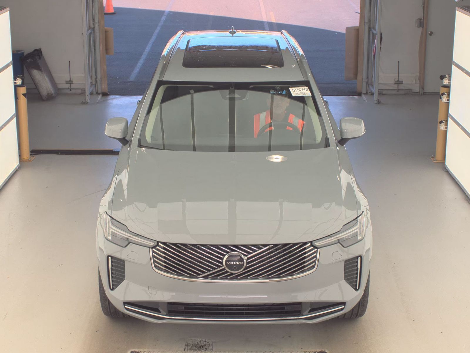 2025 Volvo XC90 B6 Plus AWD