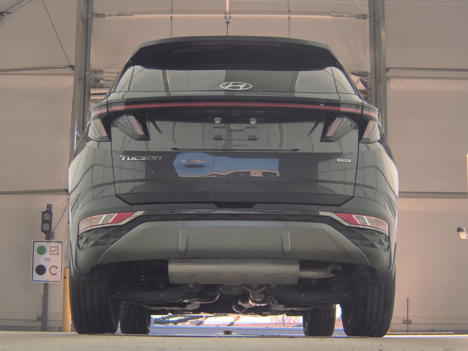 HYUNDAI TUCSON - 8