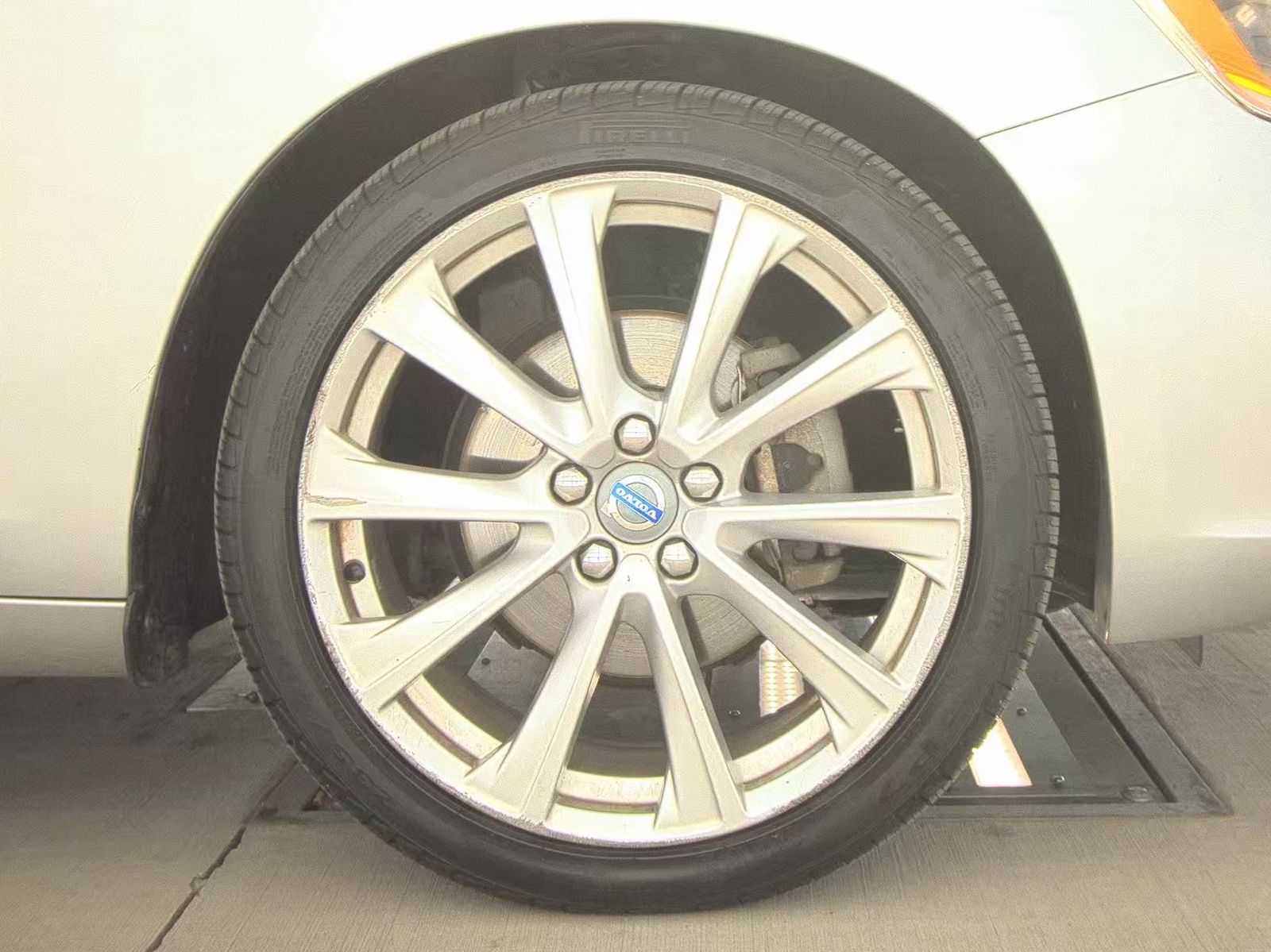 2016 Volvo S60 T5 Inscription Platinum FWD