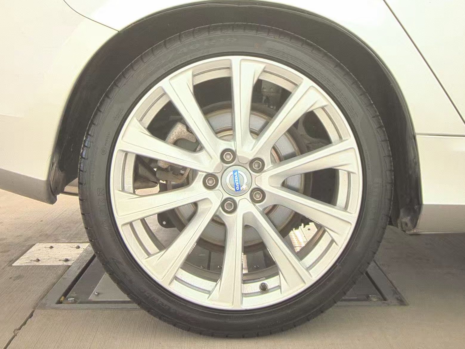 2016 Volvo S60 T5 Inscription Platinum FWD