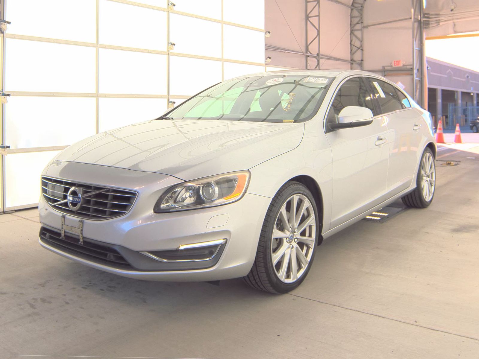2016 Volvo S60 T5 Inscription Platinum FWD