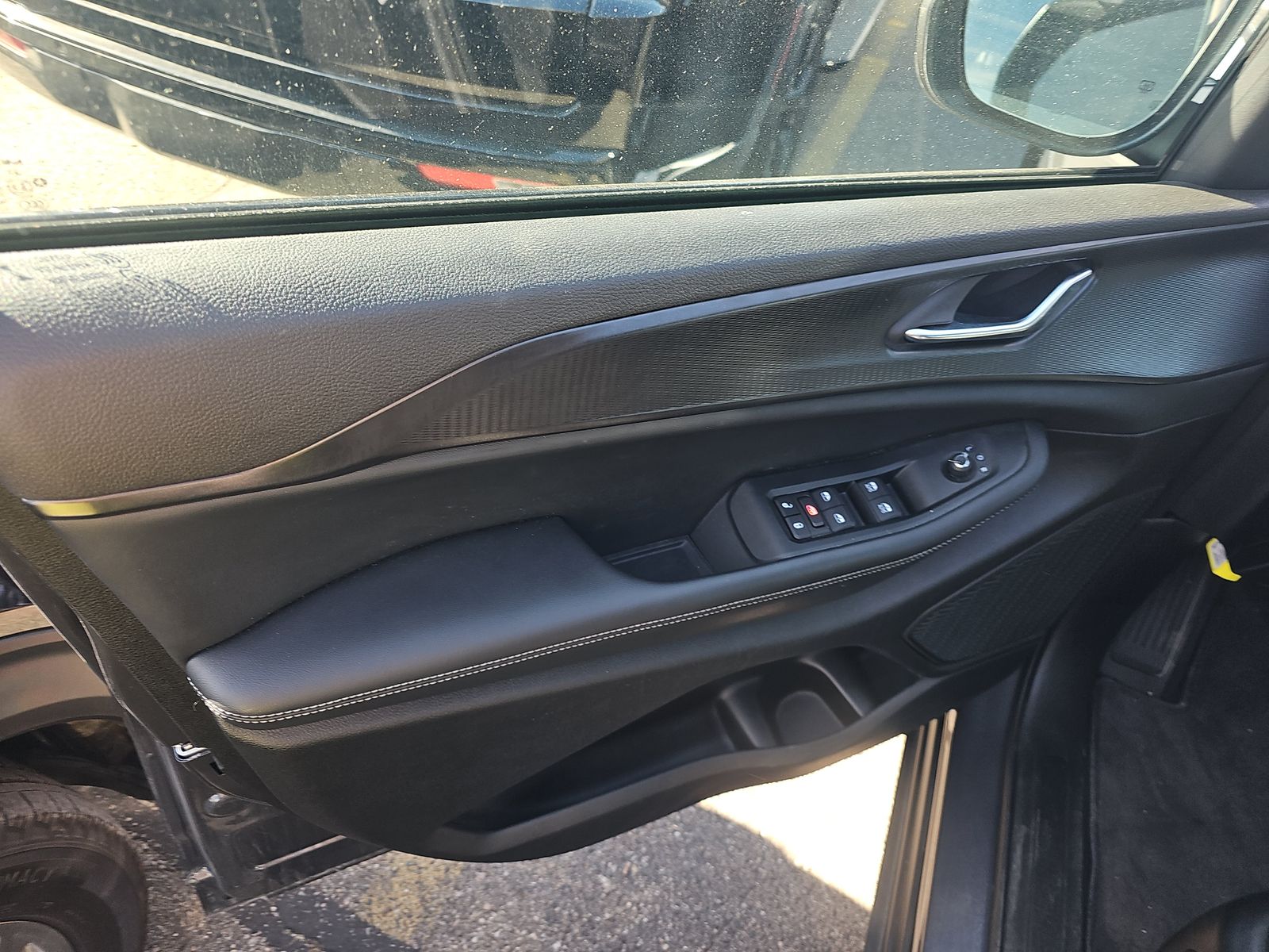 2024 Jeep Grand Cherokee Laredo AWD