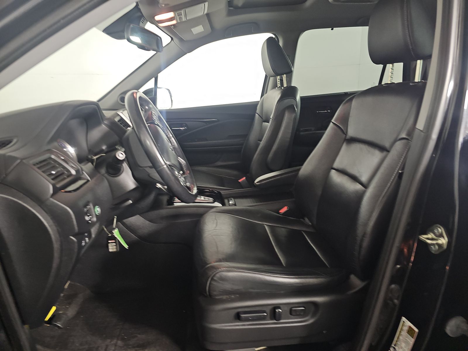 2016 Honda Pilot Touring FWD