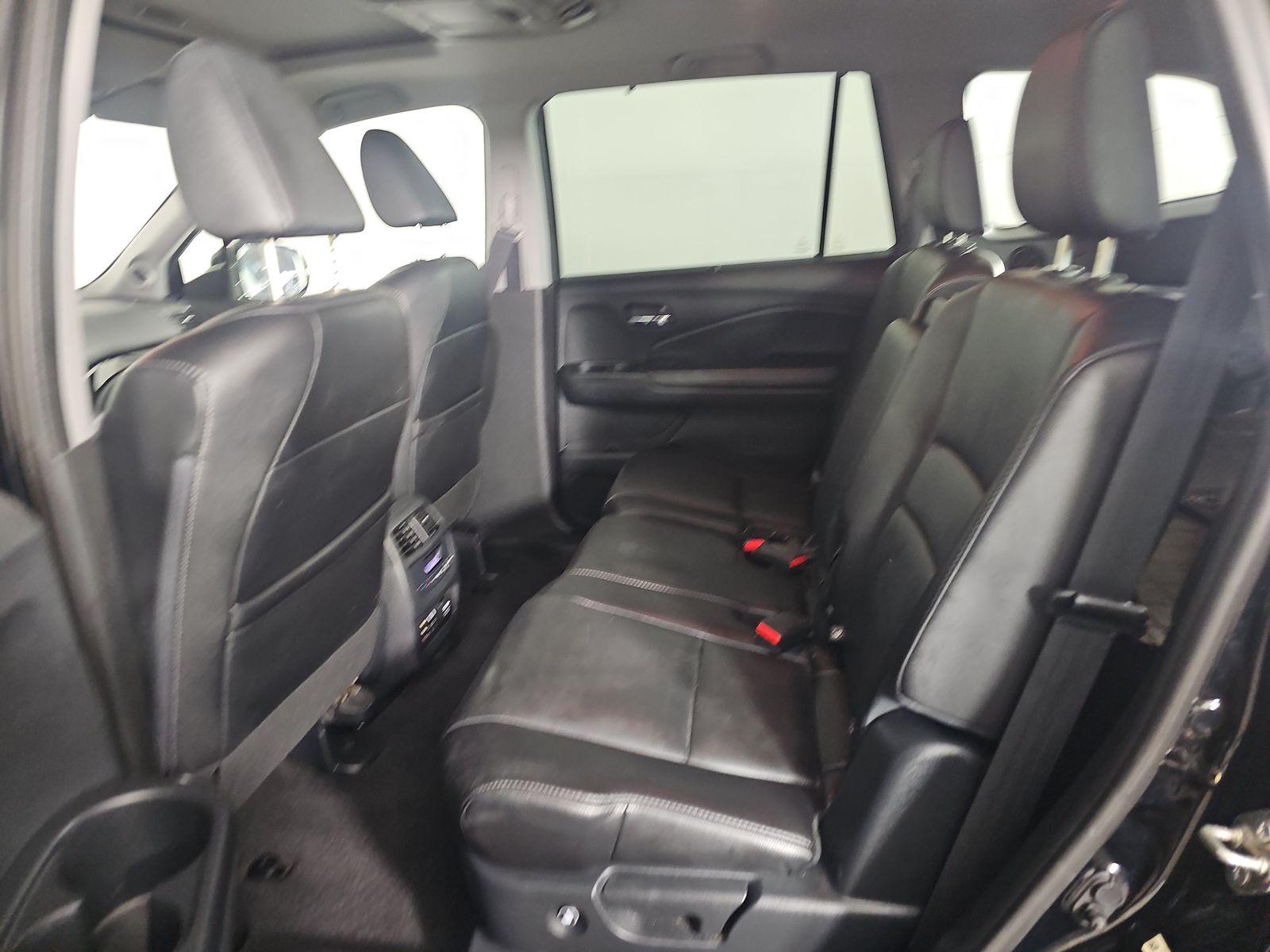 2016 Honda Pilot Touring FWD