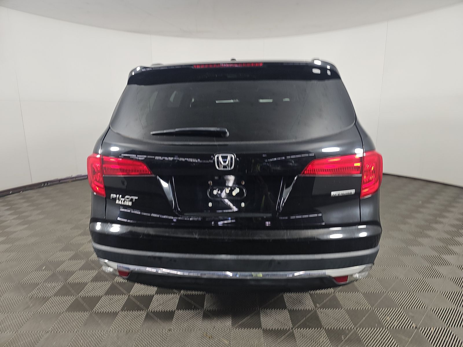 2016 Honda Pilot Touring FWD