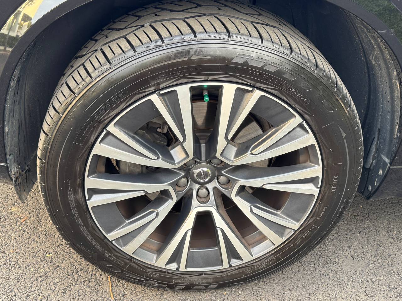 2022 Volvo XC90 T5 Momentum FWD