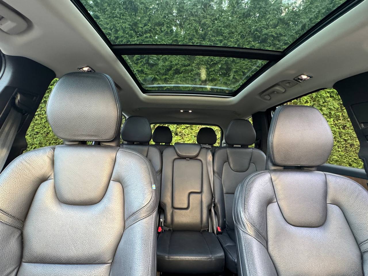 2022 Volvo XC90 T5 Momentum FWD