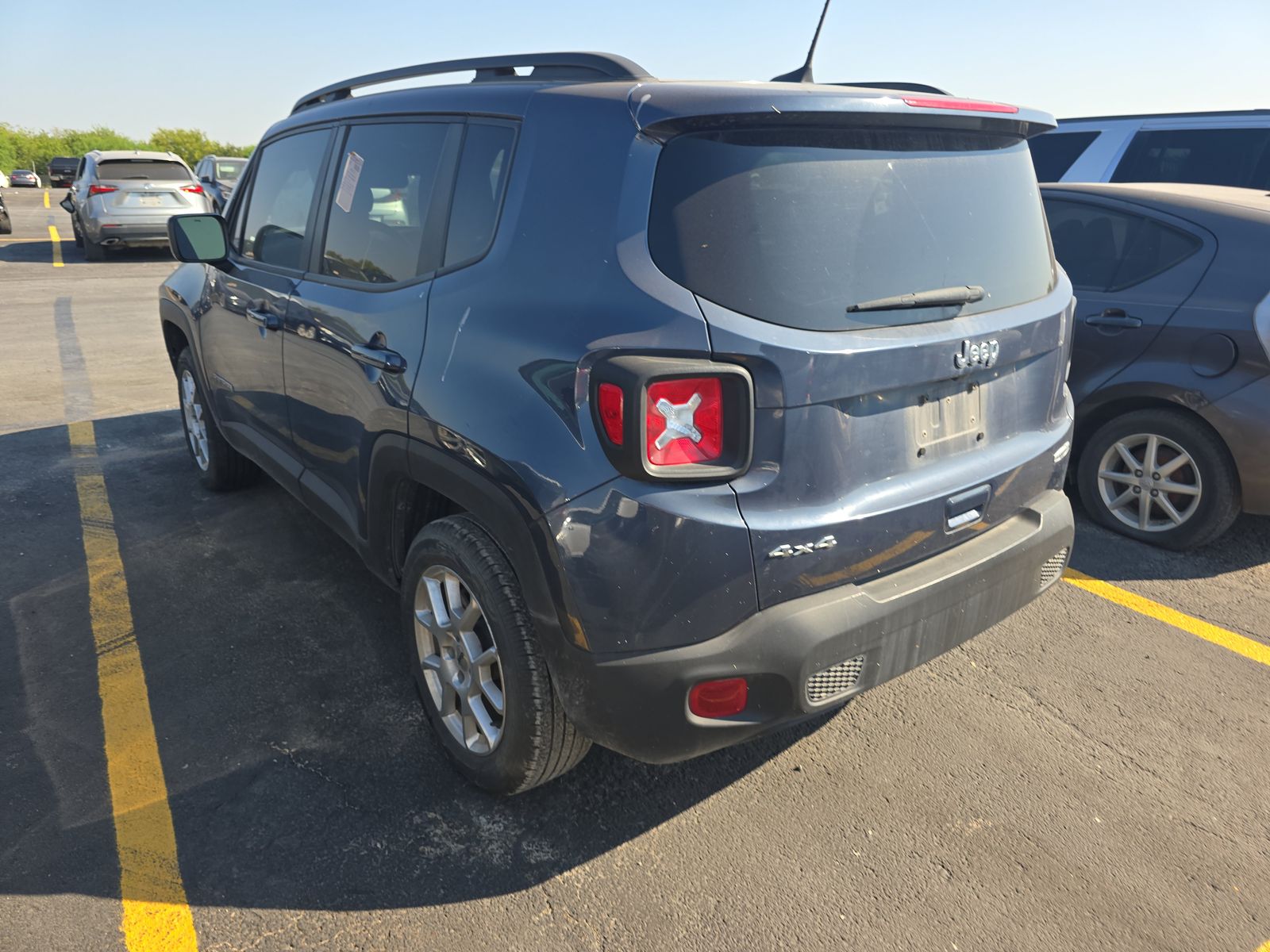 2022 Jeep Renegade Latitude AWD
