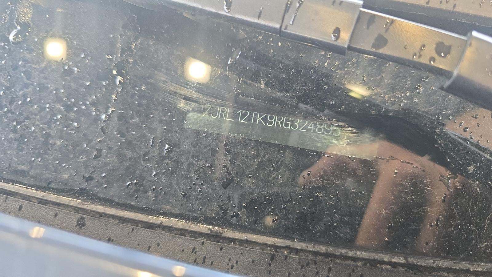 2024 Volvo S60 B5 Core AWD