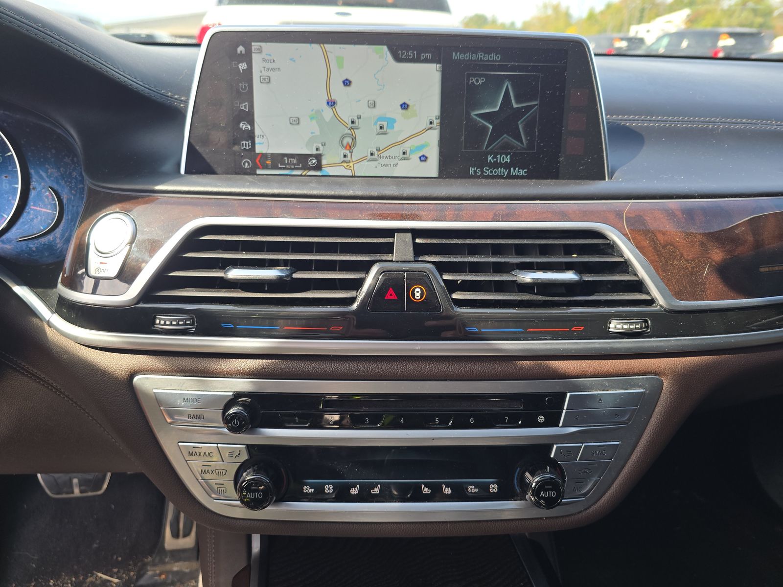 2018 BMW 7 Series 750i xDrive AWD