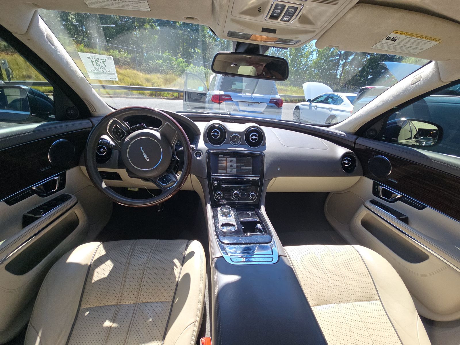 2015 Jaguar XJ Base FWD