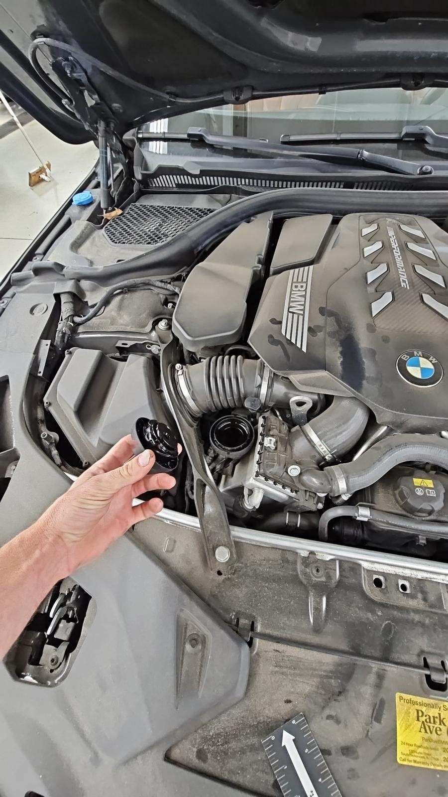 2022 BMW 8 Series M850i xDrive AWD