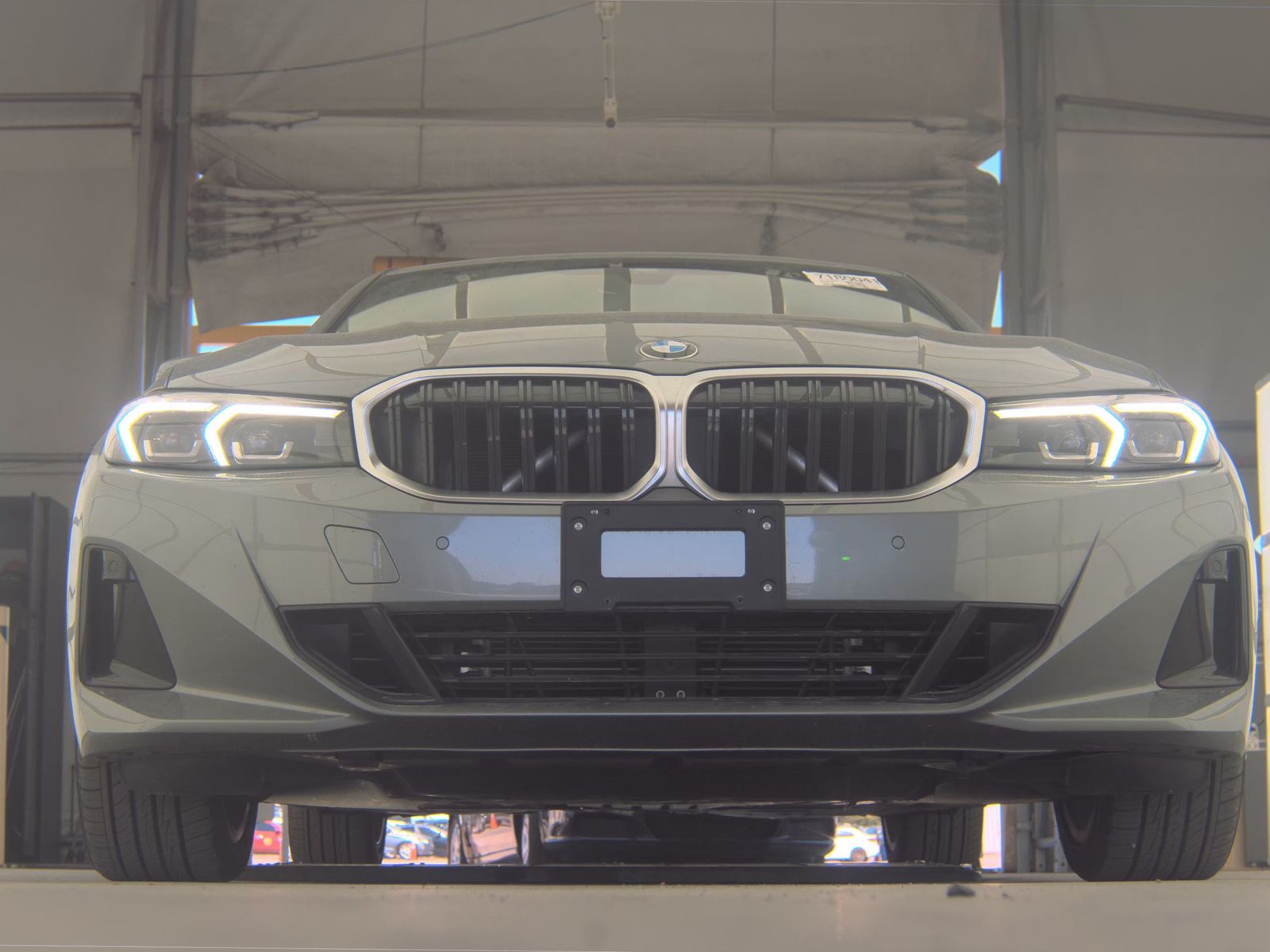 2025 BMW 3 Series 330i RWD