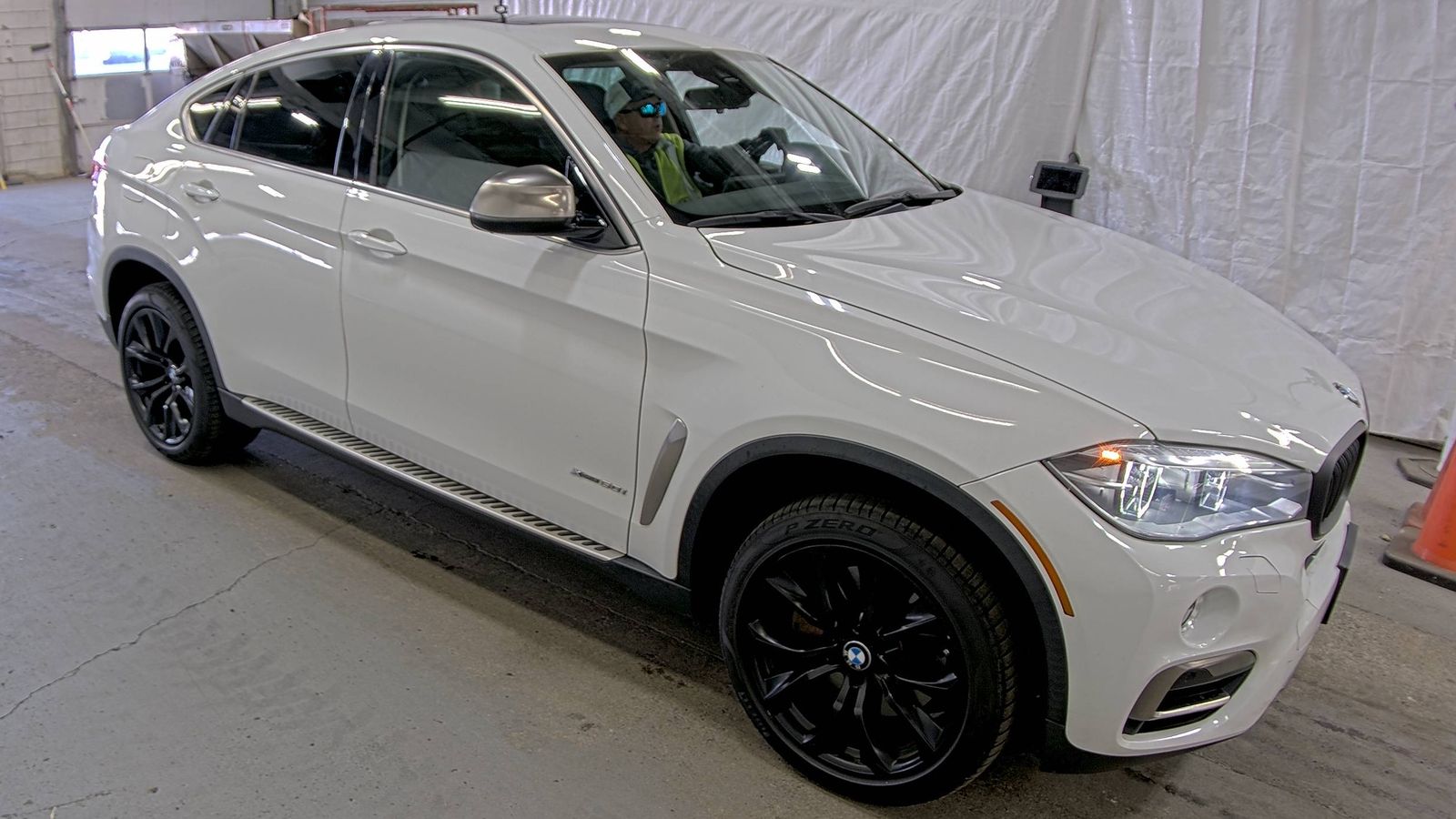 2015 BMW X6 xDrive50i AWD
